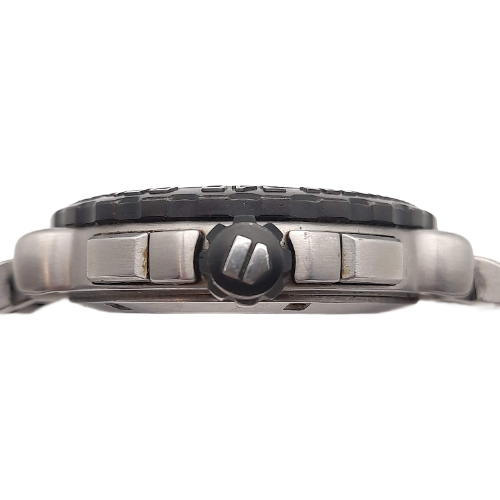 Tag Heuer Men's Formula 1 Quartz Chronograph Date Water-Resistant Steel Watch CAU1116 BA0858 Black & Red