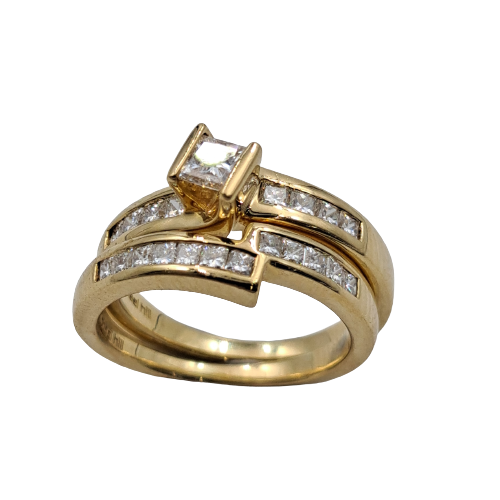 Ladies 18ct Yellow Gold Princess Cut Diamond Ring Set