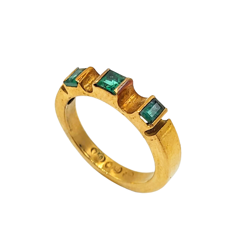 18ct Yellow Gold with 3 Square Step Green Emerald Gemstones