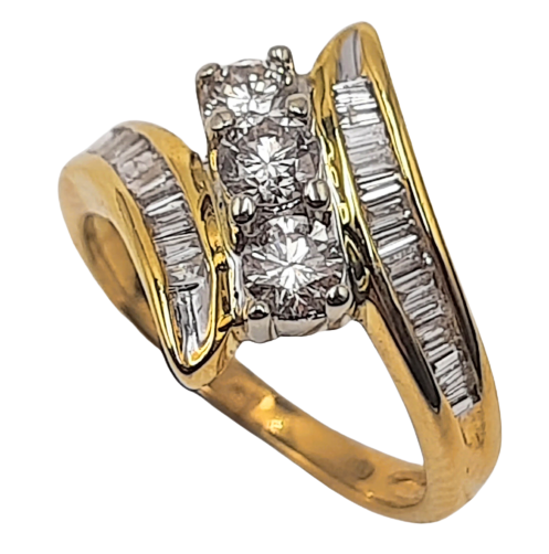 18ct Yellow Gold Diamond Cluster Dress Ring