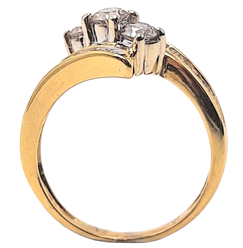 18ct Yellow Gold Diamond Cluster Dress Ring