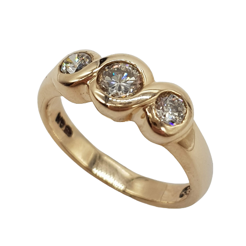 Ladies 9ct Yellow Gold 3 Stone Diamond Ring TDW 0.45 Carat Faint Brown SI1